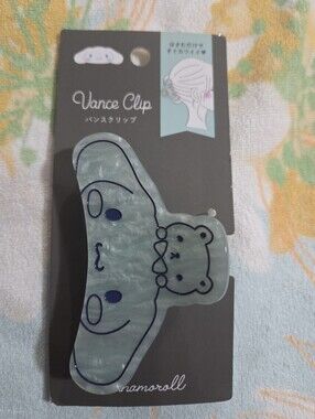 Sanrio Cinnamoroll Iridescent Pearl Mint Hair Clip
